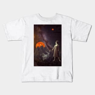 Life in a Binary Star System... Kids T-Shirt